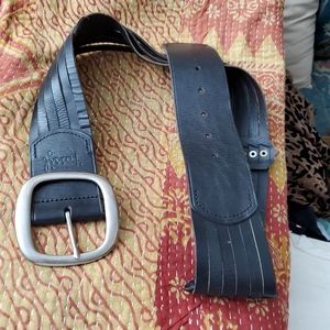 Fossil black belt leather meduim